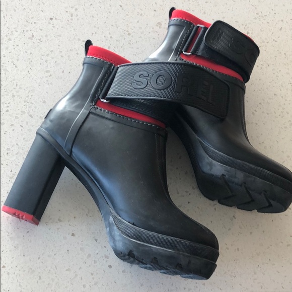 sorel heeled rain boots